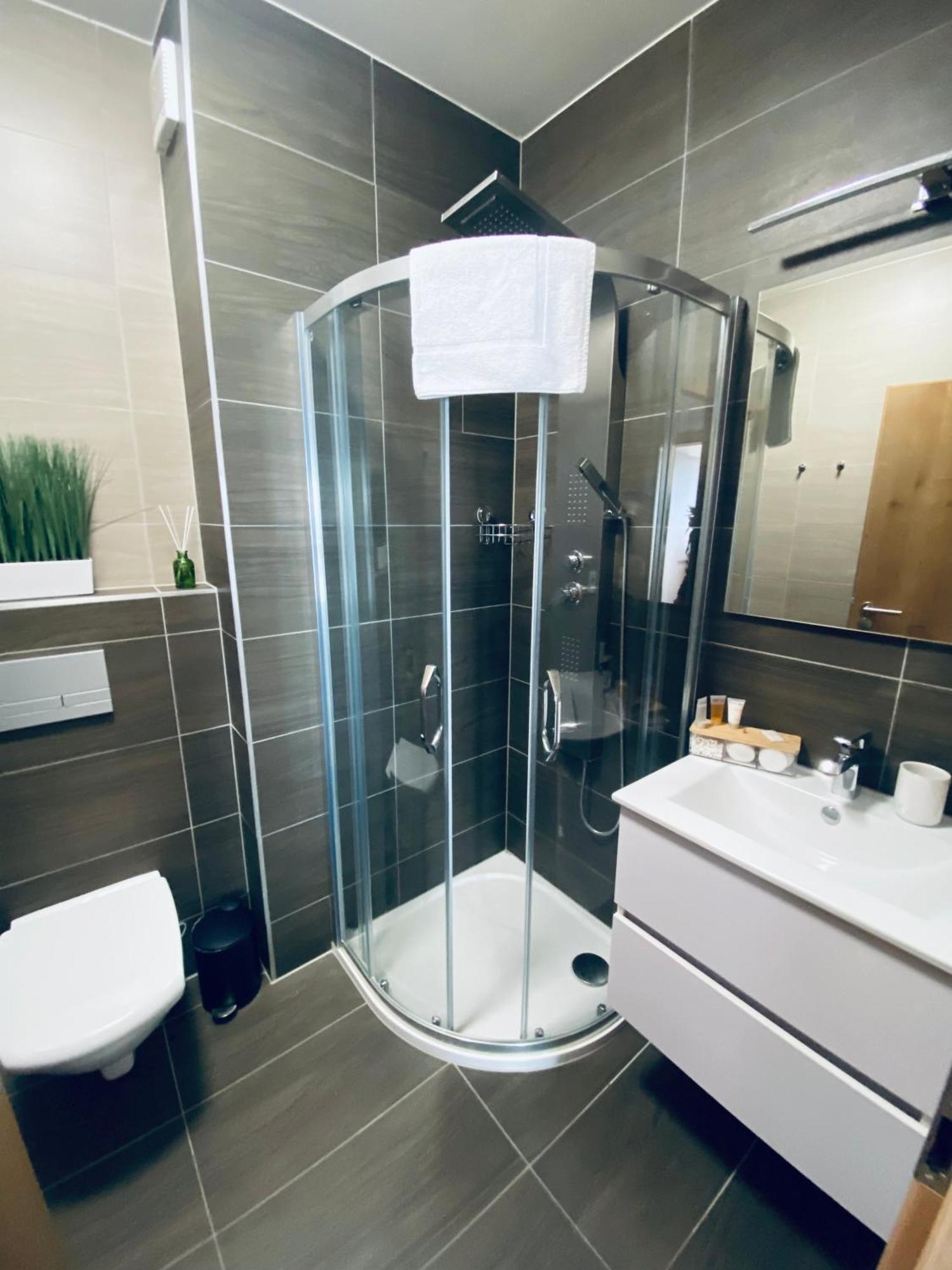 Apartman Na Brehu Lipna Černá v Pošumaví エクステリア 写真